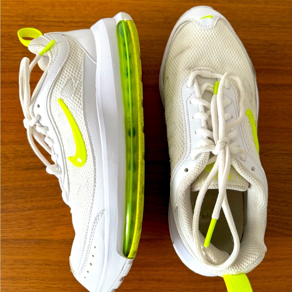 Nike Air Max Size 8